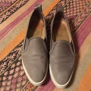 The leather street shoe